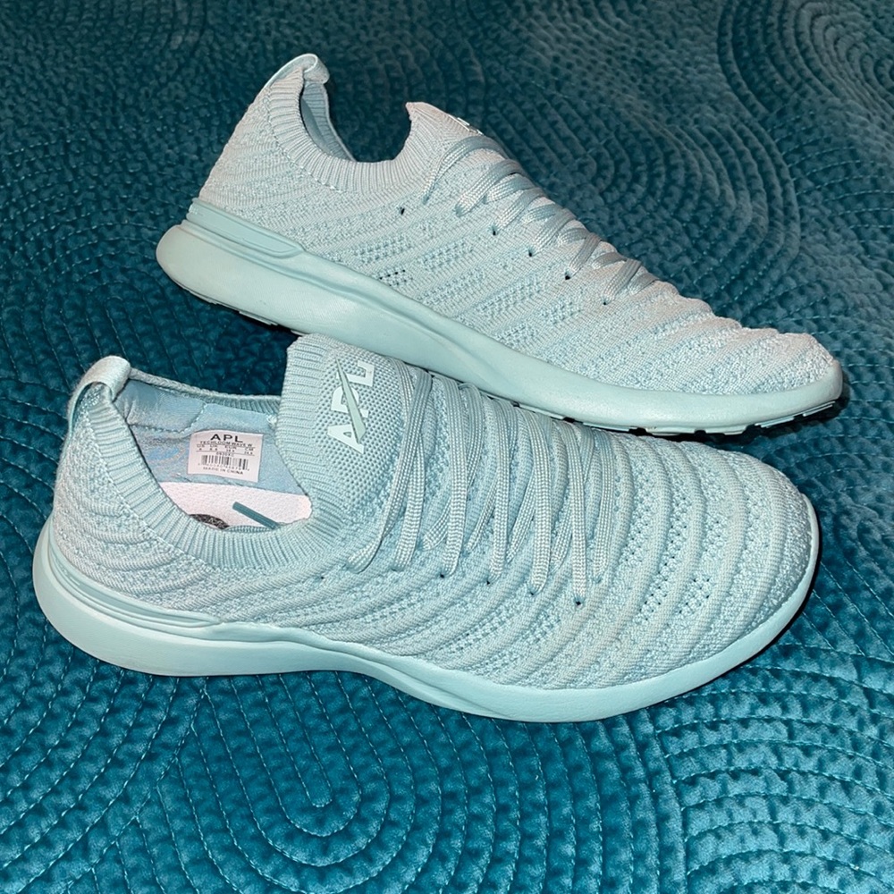 APL Turquoise Techloom Wave